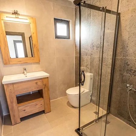 Tolstoy'un Bisikleti 호텔 İmroz